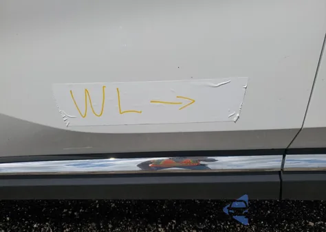 2024 Buick Envision Preferred z USA, uszkodzony, nr VIN LRBFZME41RD044595